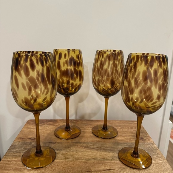unbranded Other - 4 Amber Tortoise Shell Leopard Amber Art Glass Wine Glasses Set Vintage Vibes